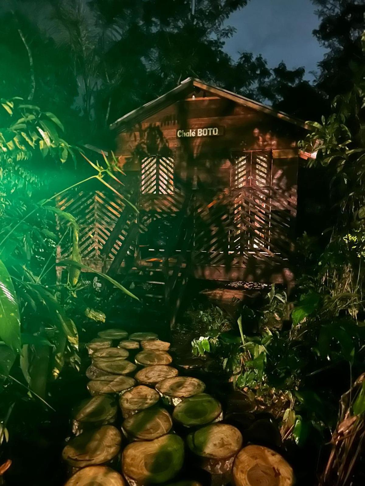 מלון מנאוס Refugio Samauma מראה חיצוני תמונה
